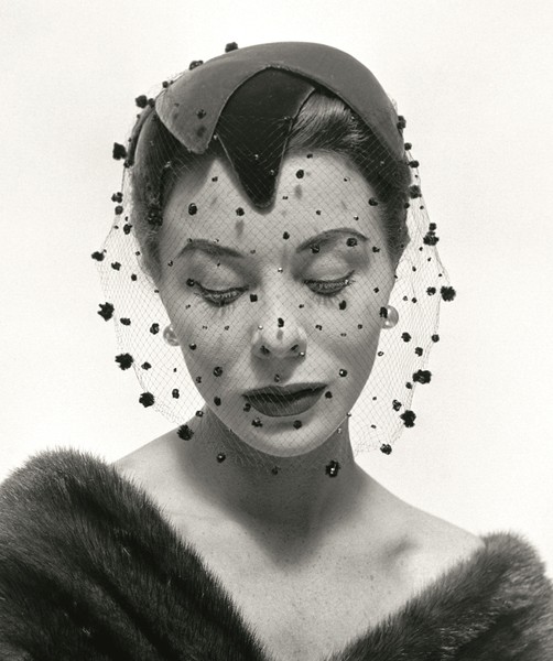 Bettina Graziani, foto di Georges Dambier, 1953