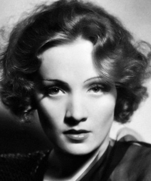 Marlene Dietrich, anni Venti circa