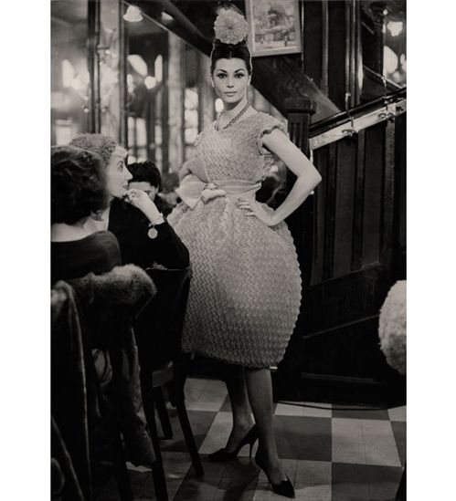 Un abito con gonna a palloncino di Chloé, anni Cinquanta